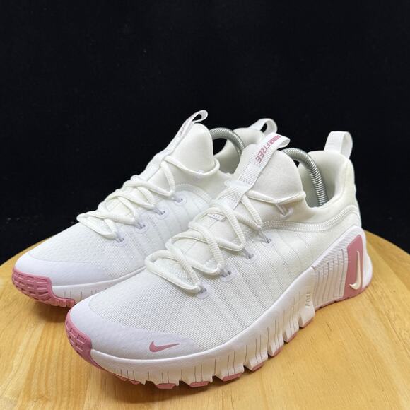 Nike Free Metcon 6 White Pink Sneakers Brand New FJ7126 106 Women’s Size 8.5 - Picture 7 of 10